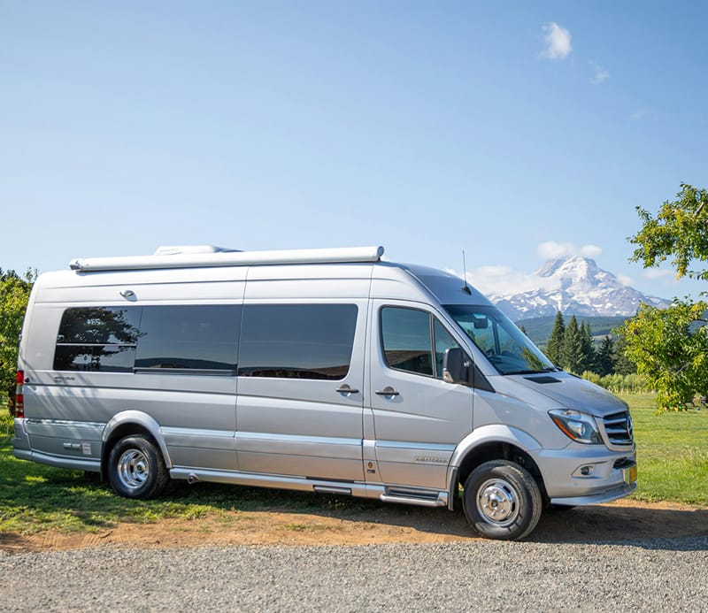 RV Detailing ịn Stuart, FL